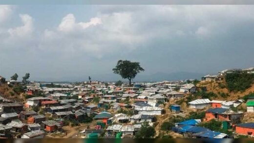 ইয়াবার টাকায় শক্তিশালী হচ্ছে সশস্ত্র গোষ্ঠী