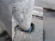 কালীগঞ্জে আবারো শিউলি ট্র্যাজেডির শঙ্কা: তুমুলিয়া মোড়ে বিদ্যুতের নড়বড়ে খুঁটিতে ‘মরণফাঁদ’