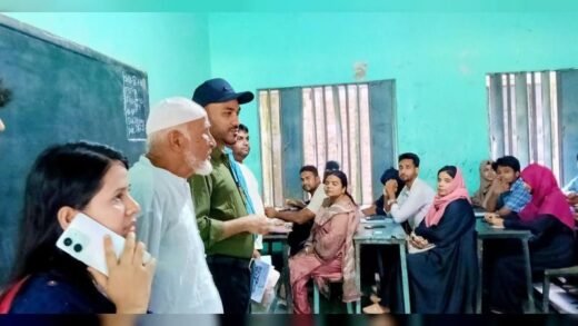 কালীগঞ্জে ফ্যামিলি কার্ড শুমারি: ১৩১ পদে নিয়োগের লড়াইয়ে ৬১৪ পরীক্ষার্থী