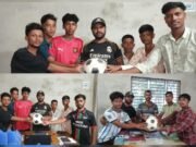 ক্ষার্থীদের মাঝে ক্রীড়া সামগ্রী বিতরণ করেন আশালতা স্বেচ্ছাসেবী সংগঠন