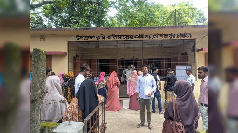 গোপালপুরে ফ্যামিলি কার্ড কর্মসূচির স্বেচ্ছাসেবী নিয়োগের মৌখিক ও ব্যবহারিক পরীক্ষা অনুষ্ঠিত