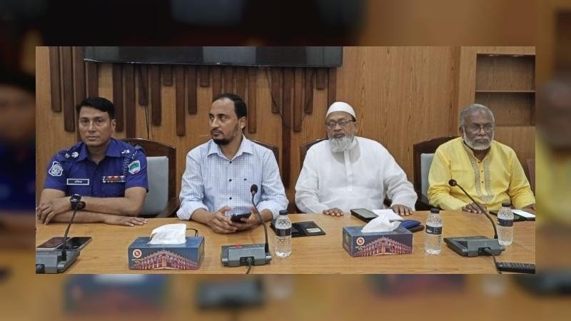যশোরে আলোচনার টেবিলে সমাধান হলেও বাইরে উত্তেজনা