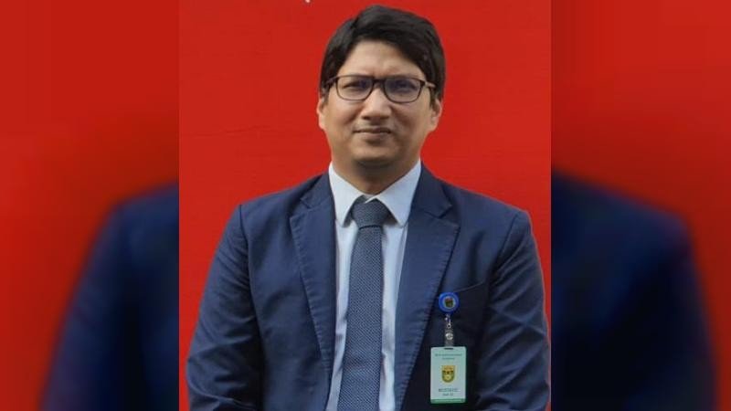 ২টি খাল খননের উদ্বৃত্ত ১৭ লাখ টাকা কোষাগারে জমা দিলেন ইউএনও