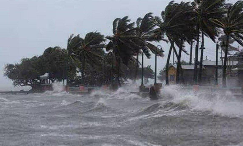 রাতের মধ্যেই দেশের ৮ অঞ্চলে বড় ঝড়ের আশঙ্কা