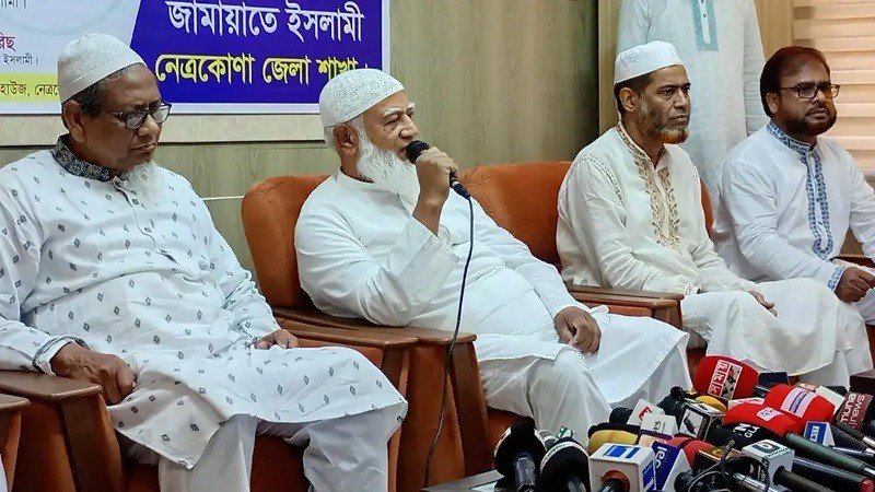 ‘অভ্যন্তরীণ বিষয়ে কেউ উষ্মা প্রকাশ করলে, তার জবাব দিতে জানি’: ডা. শফিকুর রহমান