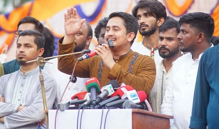 ‘গণভোট অবৈধ হলে স্বরাষ্ট্রমন্ত্রীও অবৈধ, বিএনপি সরকারও অবৈধ’