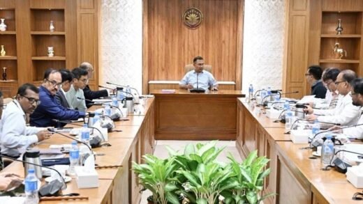 অলাভজনক রাষ্ট্রায়ত্ত কারখানা চালুর প্রক্রিয়া দ্রুত শেষ করার নির্দেশ প্রধানমন্ত্রীর