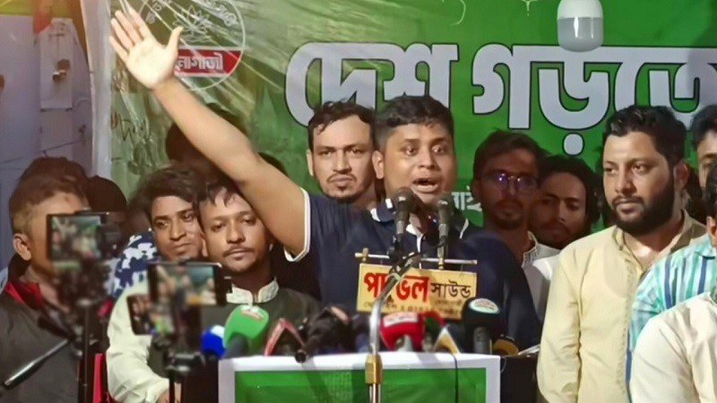 বিদ্যুতের বদলে জনগণের হাতে হারিকেন ধরিয়েছে বিএনপি: হাসনাত