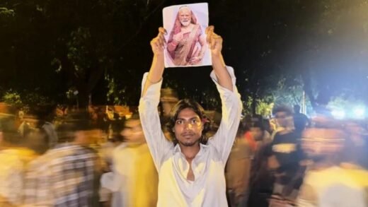 মোদিবিরোধী পোস্টের বিরুদ্ধে ব্যবস্থা নিচ্ছে দিল্লি পুলিশ