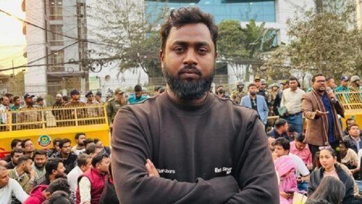 পরিচয় জানতে চাওয়ায় আনসার সদস্যকে বেধড়ক পেটালেন ছাত্রদলের জিল্লুর