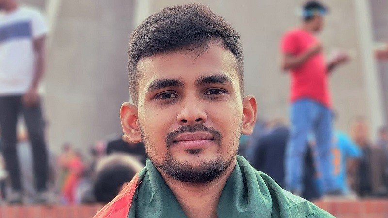 `আমাদের আপনাদের মতো বালুর ট্রাক দিয়ে আটকে ফেলা যাবে না'