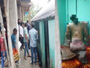 বুড়িচংয়ে পিকআপ চালকের অর্ধগলিত মরদেহ উদ্ধার, স্ত্রী পলাতক