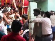 বিয়েতে খাসির মাংসের কথা বলে দেওয়া হলো মুরগি, সংঘর্ষে আহত ১২