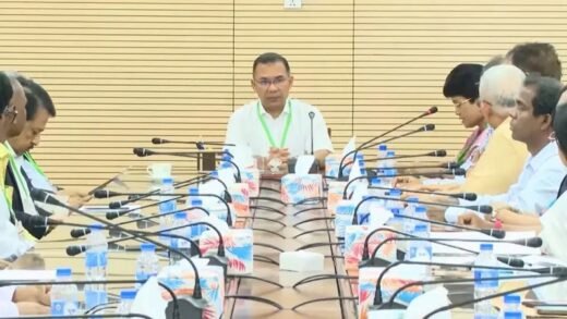 প্রধানমন্ত্রীর সঙ্গে ক্ষুদ্র নৃগোষ্ঠীর প্রতিনিধিদলের সাক্ষাৎ