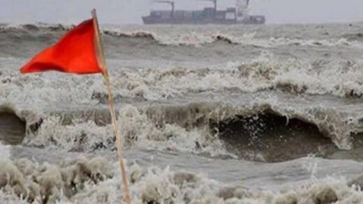 লঘুচাপ নিয়ে দুঃসংবাদ, ৪ সমুদ্রবন্দরে সতর্ক সংকেত
