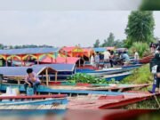 চলনবিলে পর্যটক হয়রানি ও সিন্ডিকেটের দৌরাত্ম্যে অতিরিক্ত ভাড়া আদায়ের অভিযোগ