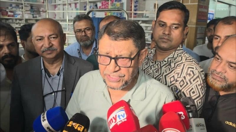 দায়িত্বে অবহেলা করলে চিকিৎসকদের বিরুদ্ধে কঠোর ব্যবস্থা: স্বাস্থ্যমন্ত্রী