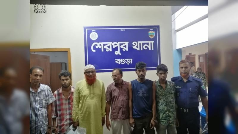 শেরপুরে আ.লীগ ও কৃষক লীগের ৩ নেতাসহ গ্রেপ্তার ৯