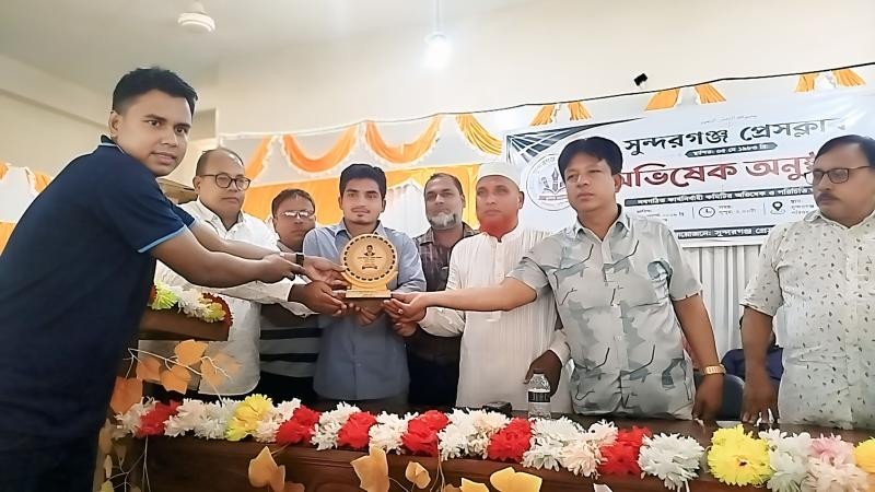 চার দশকের ঐতিহ্যে নতুন নেতৃত্ব, সুন্দরগঞ্জ প্রেসক্লাবের অভিষেক