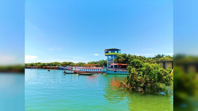 টাংগুয়ার হাওরে ইসিএ এলাকায় পর্যটকবাহী হাউজবোড চলাচল নিষিদ্ধ ঘোষণা