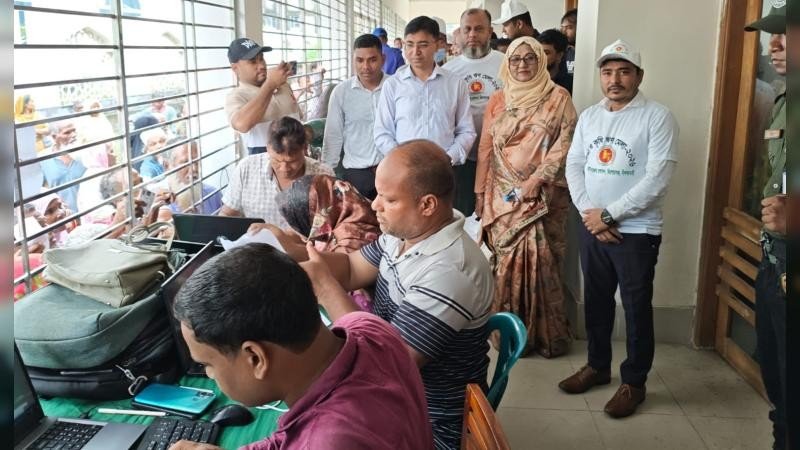 কিশোরগঞ্জে ব্যতিক্রমী সামাজিক নিরাপত্তা বেস্টুনি “ভাতা মেলা”