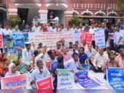 ভবদহে জলাবদ্ধতার স্থায়ী সমাধানের দাবিতে যশোরে অবস্থান কর্মসূচি