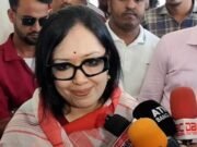 আমার কমন সেন্স বলে শেখ হাসিনা ফিরে আসবেন: রুমিন ফারহানা