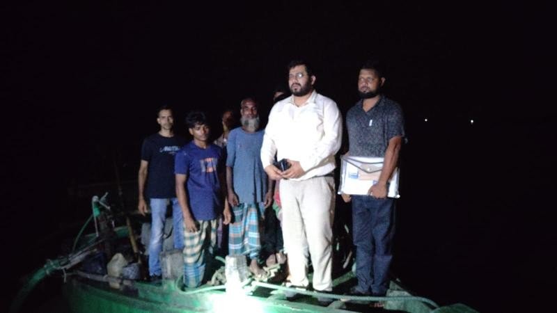 খোলপেটুয়া নদী থেকে অবৈধ বালু উত্তোলন, জরিমানা ৫০ হাজার টাকা