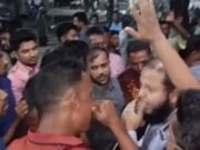 লালমনিরহাটে ফ্যামিলি কার্ডের নিয়োগে অনিয়মের অভিযোগ, ইউএনওকে অবরুদ্ধ