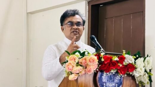 জুলাইয়ের চেতনাকে বাঁচিয়ে রাখতে সাহিত্য-সংস্কৃতি চর্চার আহ্বান জাবি ভিসির