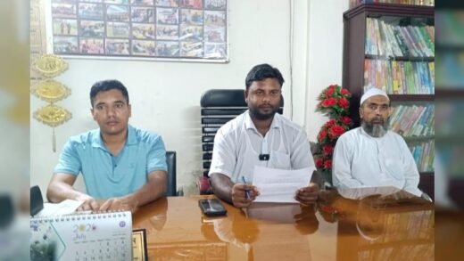 নালিতাবাড়ীতে বৃত্তি পরীক্ষার টাকা বিতরণের মিথ্যা তথ্য প্রকাশের প্রতিবাদে সংবাদ সম্মেলন