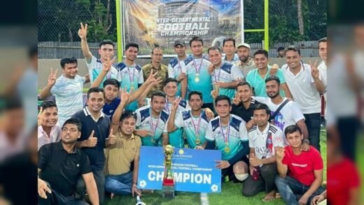 কাজের ক্লান্তি ভুলে এক মাঠে ওশান প্যারাডাইসের ৩০০ কর্মী
