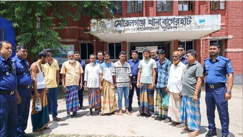 মোরেলগঞ্জে পুলিশের বিশেষ অভিযান গ্রেফতার ১০