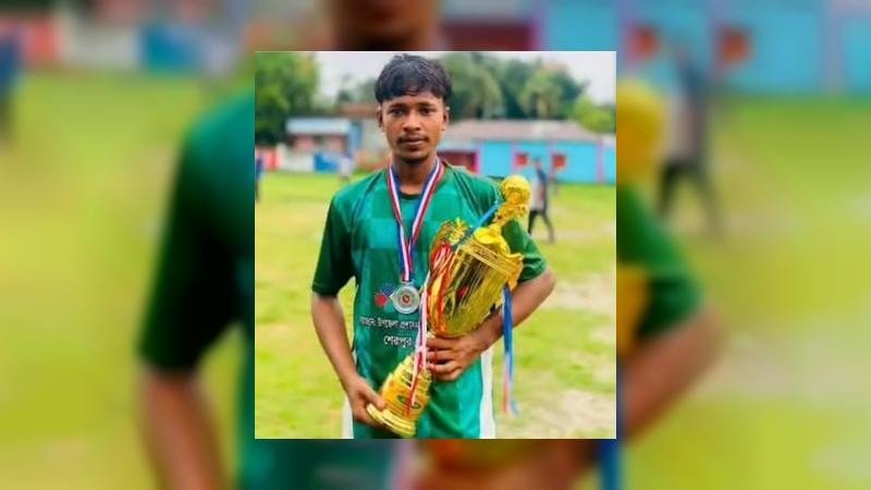 বগুড়ায় আবাসিক হোটেল থেকে স্কুলছাত্রের লাশ উদ্ধার: হত্যা নাকি আত্মহত্যা?