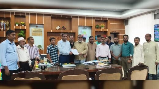 নোয়াখালীকে সিটি কর্পোরেশন ঘোষণার দাবিতে প্রধানমন্ত্রী বরাবর স্মারকলিপি প্রদান