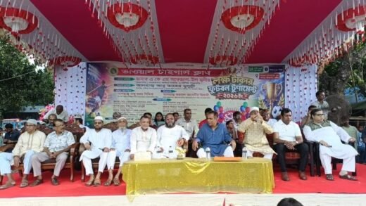 গাজীপুরে লক্ষ টাকার ফুটবল টুর্নামেন্ট উদ্বোধন: গোবিন্দগঞ্জের জয়