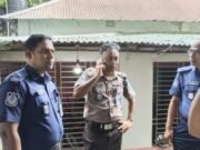 কালীগঞ্জে ডাকাতি: বাধা দেওয়ায় গৃহবধূ নিহত, স্বামী-মেয়ে আহত
