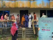 ঋণ দেওয়ার নামে কয়েক লাখ টাকা হাতিয়ে উধাও এনজিও