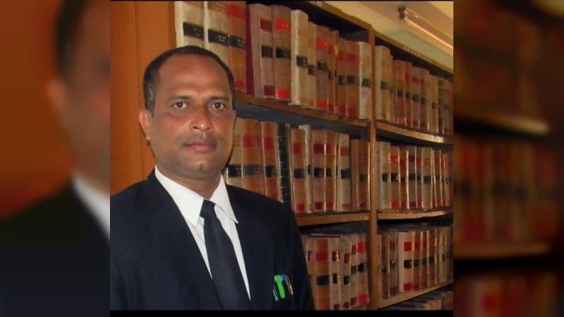 পিতার স্বপ্ন পূরণে অ্যাডভোকেট তাপস চন্দ্র সরকার