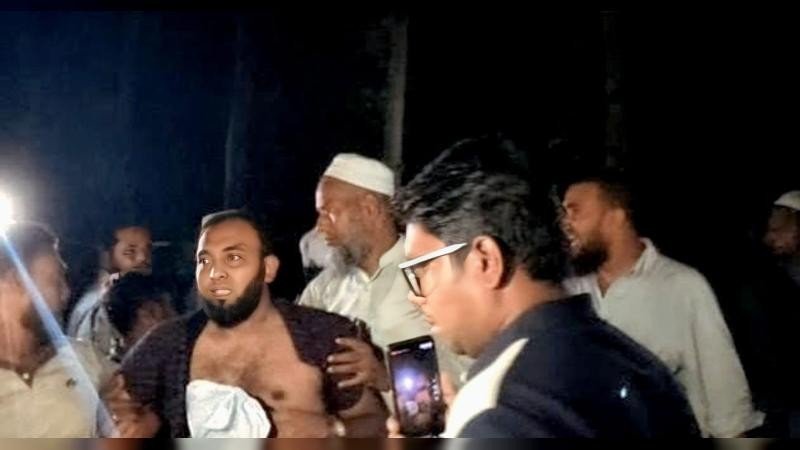 গুরুদাসপুরে হামলার শিকার দুই পুলিশ সদস্য ক্লোজ