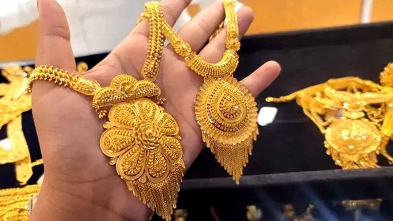এবার বিশ্ববাজারে কমে গেল স্বর্ণের দাম