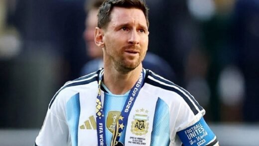 ‘ভেতর থেকে কষ্ট দেয়, তবে এটাই সঠিক সময়’