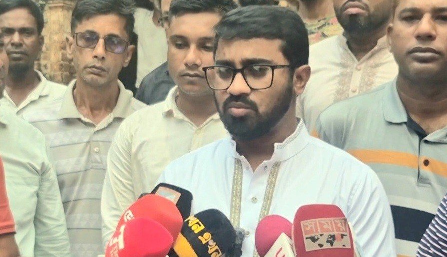 গণঅভ্যুত্থানের সঙ্গে প্রথম বেইমানি জামায়াত আমিরের: রাশেদ খান