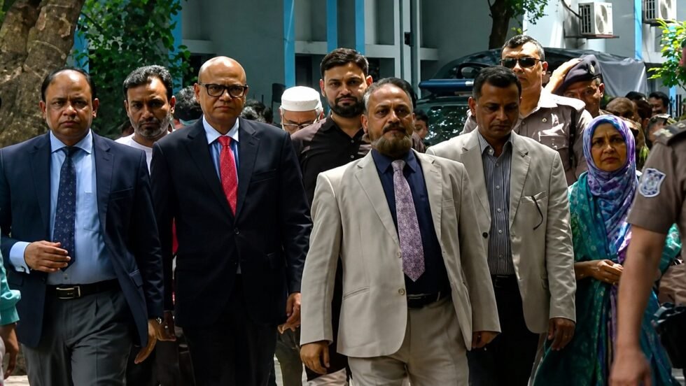 ‘আয়নাঘর’ পরিদর্শনে আন্তর্জাতিক অপরাধ ট্রাইব্যুনালের তিন বিচারপতি