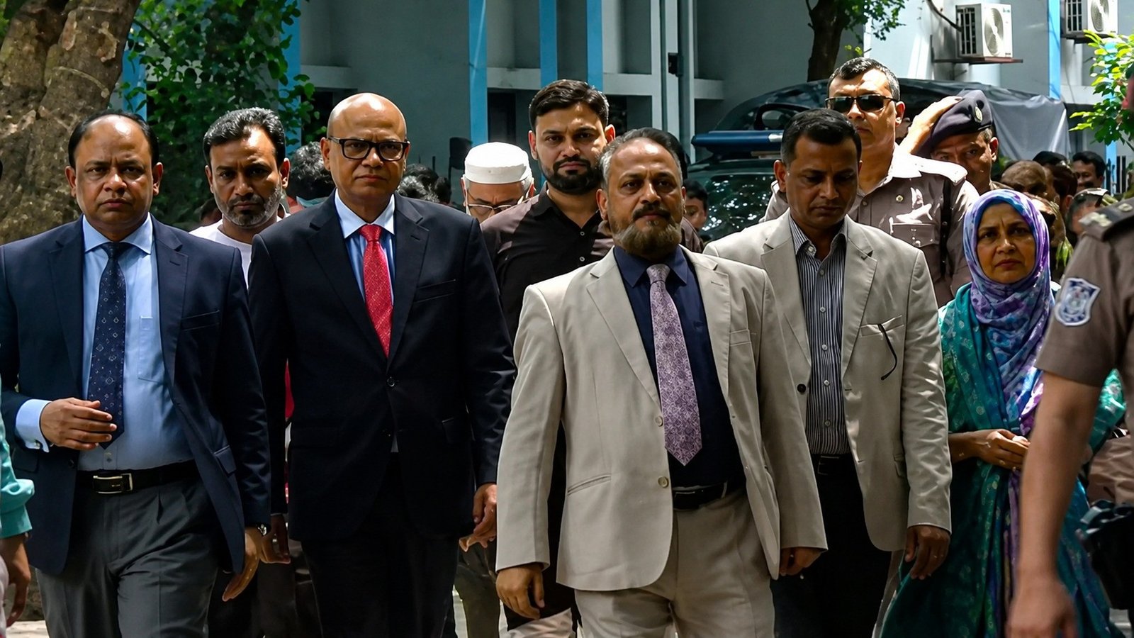 ‘আয়নাঘর’ পরিদর্শনে আন্তর্জাতিক অপরাধ ট্রাইব্যুনালের তিন বিচারপতি