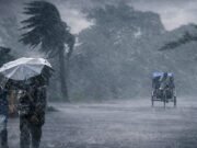 ৬ অঞ্চলে রাতের মধ্যে ঝোড়ো হাওয়াসহ বজ্রবৃষ্টির আভাস
