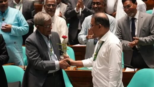 রাজপথ থেকে বঙ্গভবন: রাষ্ট্রপতি হলেন মির্জা ফখরুল ইসলাম