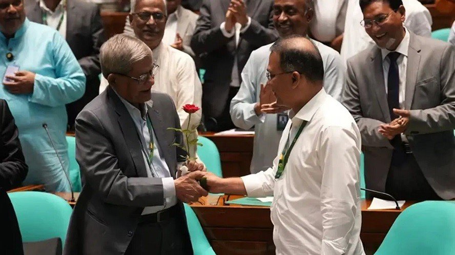 রাজপথ থেকে বঙ্গভবন: রাষ্ট্রপতি হলেন মির্জা ফখরুল ইসলাম