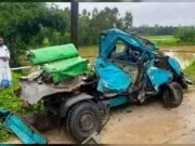 নম্বরবিহীন লেগুনার সঙ্গে বাসের সংঘর্ষ, নিহত ৪