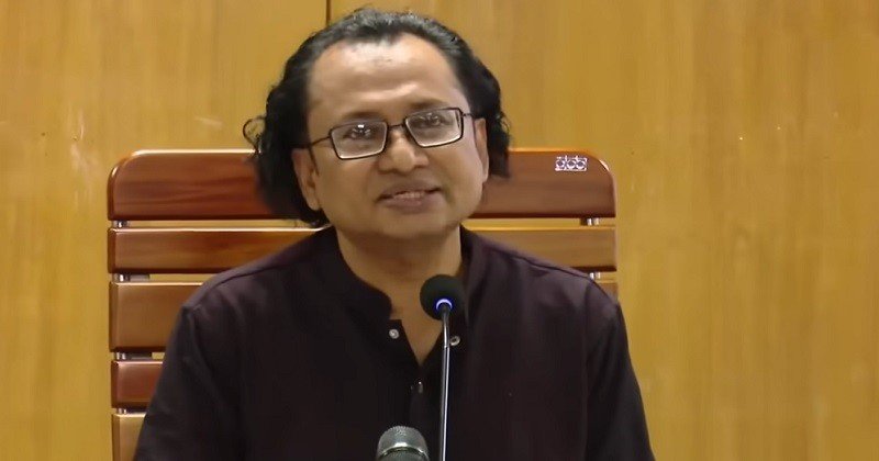 গণমাধ্যমে শেখ হাসিনার বক্তব্য প্রচার করলে আইনানুগ ব্যবস্থা: তথ্য উপদেষ্টা